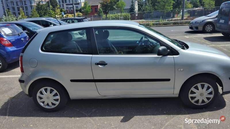 Srebrny Używany 2003 VW Polo Hatchback | 5000 zł (Uczciwa cena) - Obraz 1/4