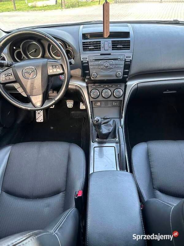 Używany Mazda 6 2010 Biały Sedan/Limuzyna