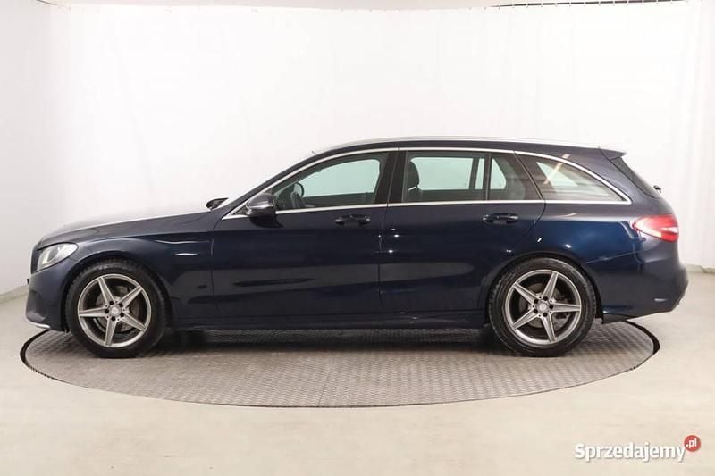 Używany Mercedes C200 2016 Niebieski Kombi