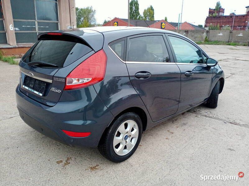 Używany 2011 Ford Fiesta Platinum Hatchback | 14 700 zł (Uczciwa cena) - Obraz 1/4