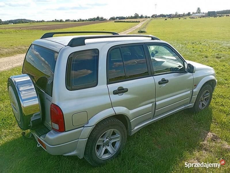 Srebrny Używany 2005 Suzuki Grand Vitara SUV | 20 500 zł (Uczciwa cena) - Obraz 1/4