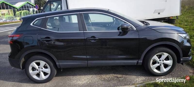Czarny Używany 2019 Nissan Qashqai SUV | 69 000 zł (Dobra cena) - Obraz 1/4