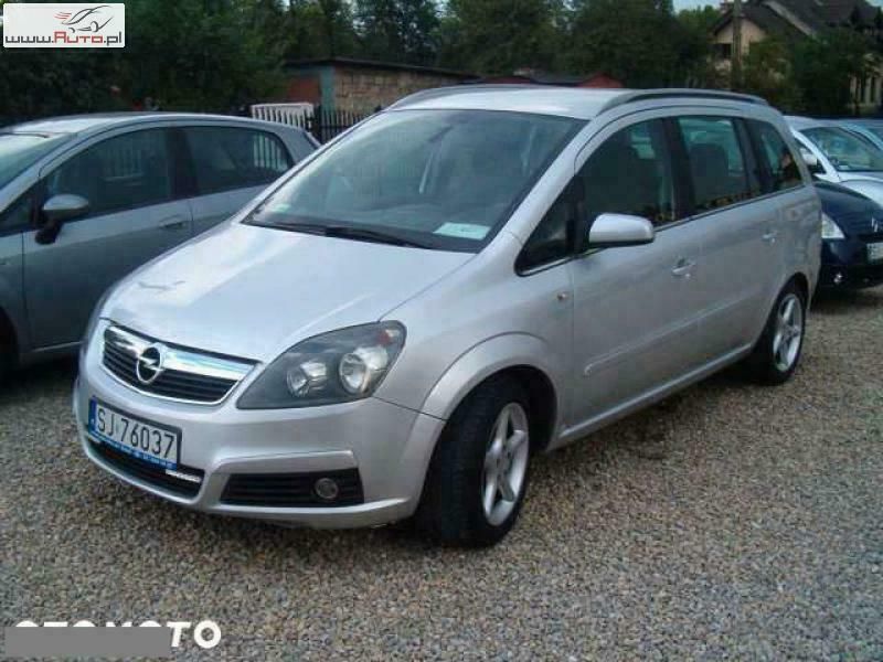 Używany Opel Zafira 120 KM (88 kW) 2006 Srebrny (metalik) Minivan