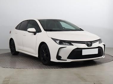 Biały Używany 2019 Toyota Corolla Sedan/Limuzyna | 47 999 zł (Uczciwa cena) - Obraz 1/4