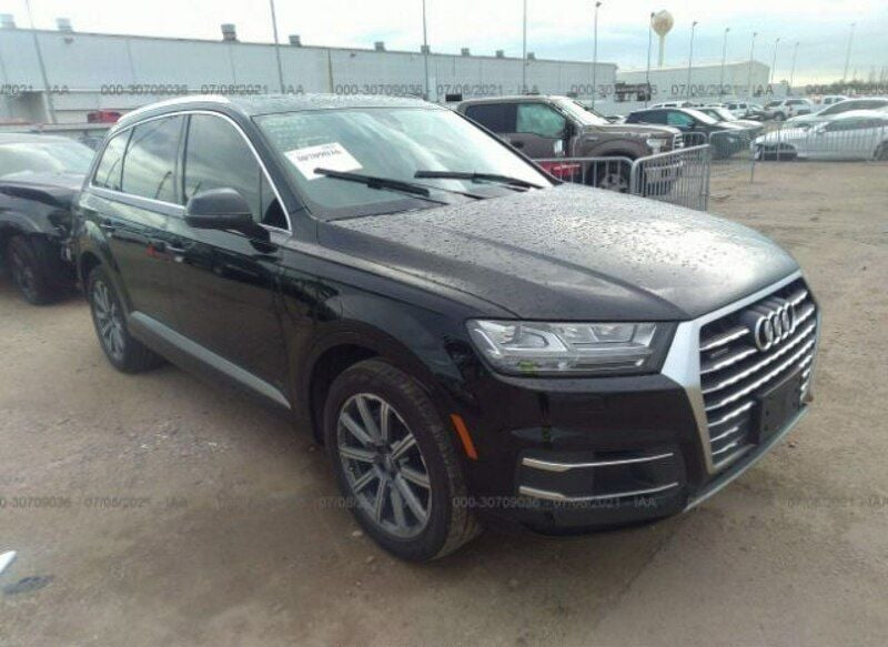 Używany Audi Q7 Premium Plus 252 KM (185 kW) 2018 Czarny SUV