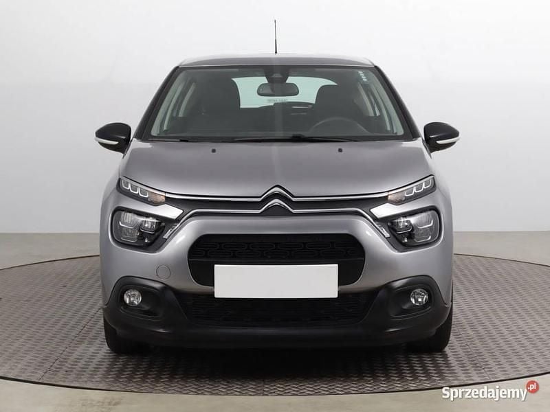 Szary Używany 2021 Citroën C3 PureTech Hatchback | 40 999 zł (Uczciwa cena) - Obraz 1/4