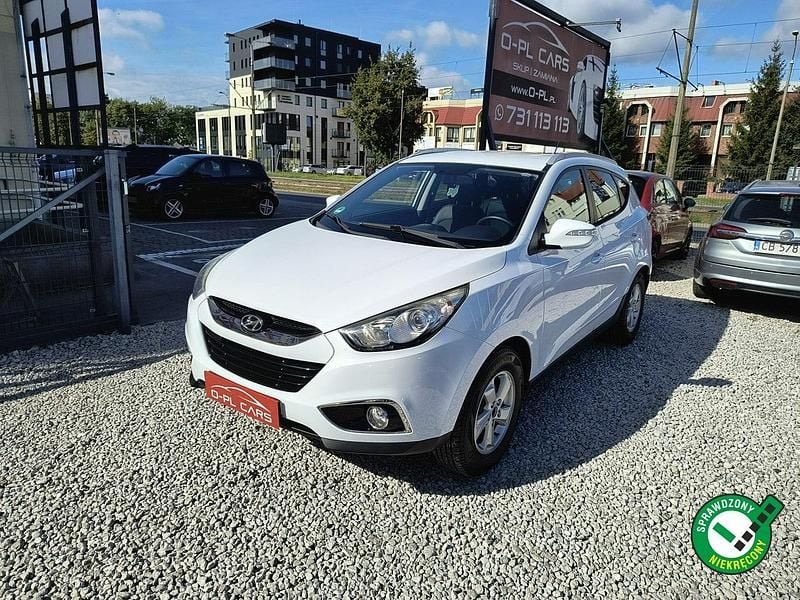 Biały Używany 2010 Hyundai ix35 SUV | 34 900 zł (Dość drogi) - Obraz 1/4