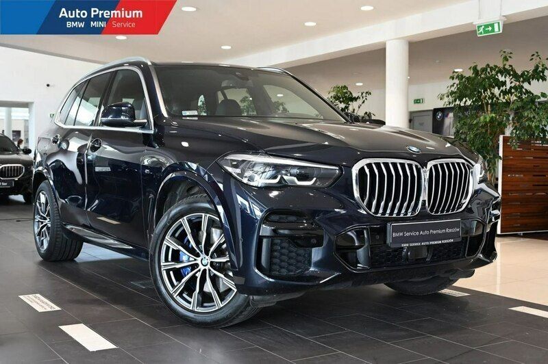 Czarny (metalik) Używany 2021 BMW X5 SUV | 214 900 zł (Dość drogi) - Obraz 1/4