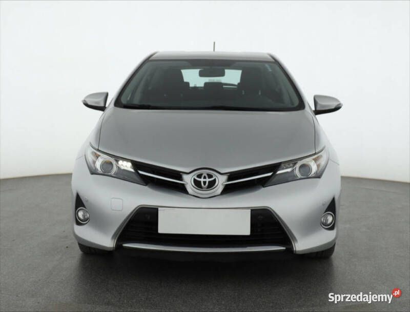 Srebrny Używany 2013 Toyota Auris Hatchback | 36 999 zł (Uczciwa cena) - Obraz 1/4