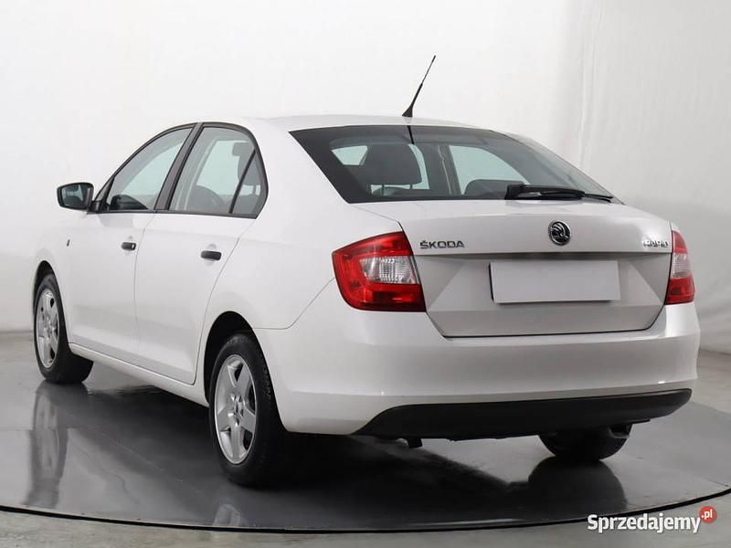 Używany Skoda Rapid 2015 Biały Hatchback