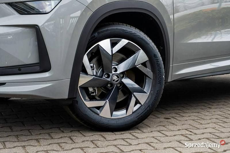 Nowe Skoda Kodiaq SportLine 2026 Szary SUV