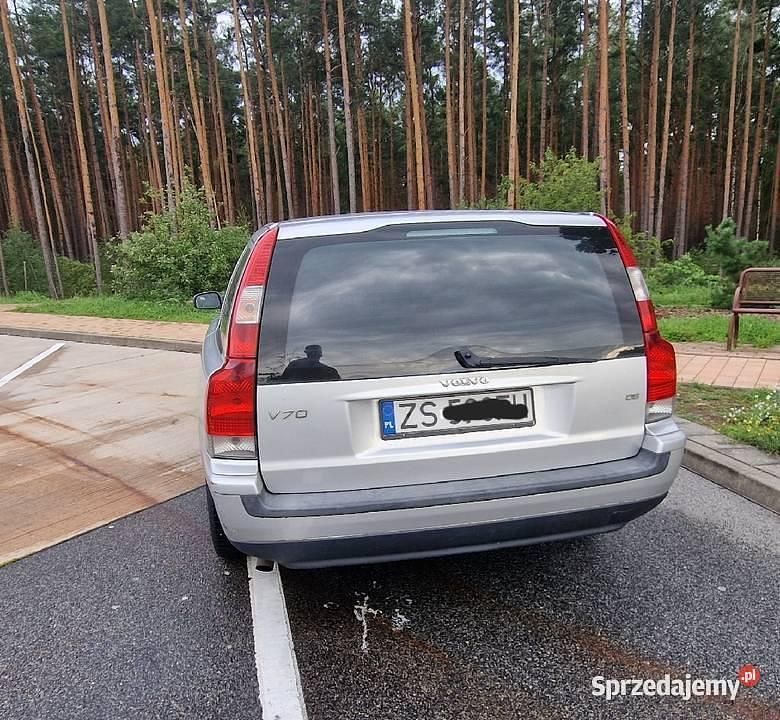 Używany Volvo V70 2006 Srebrny Kombi