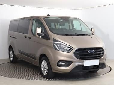 Beżowy Używany 2020 Ford Transit Custom Minivan | 109 999 zł (Dość drogi) - Obraz 1/4