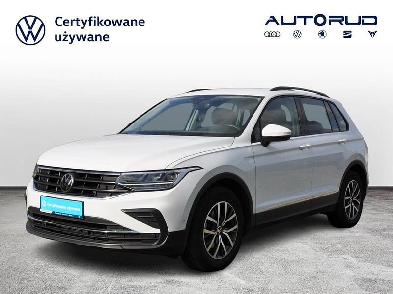 Używany VW Tiguan Life 150 KM (110 kW) 2024 Biały SUV