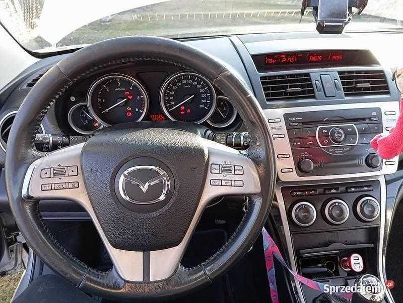 Używany Mazda 6 2010 Srebrny Kombi