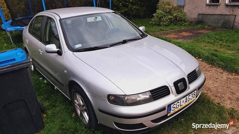 Srebrny Używany 2001 Seat Toledo Sedan/Limuzyna | 1999 zł (Uczciwa cena) - Obraz 1/4