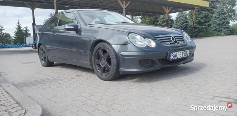 Używany 2005 Mercedes 220 Coupe | 7750 zł - Obraz 1/2