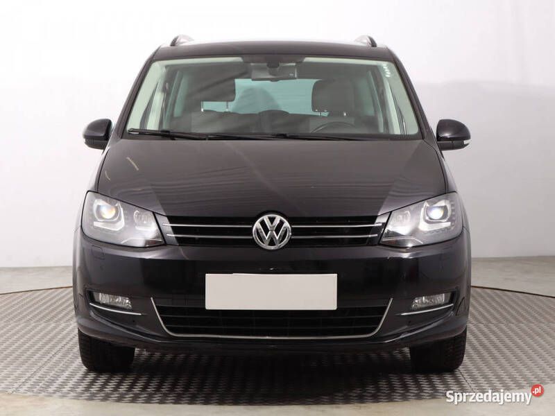 Czarny Używany 2015 VW Sharan Minivan | 50 999 zł (Uczciwa cena) - Obraz 1/4