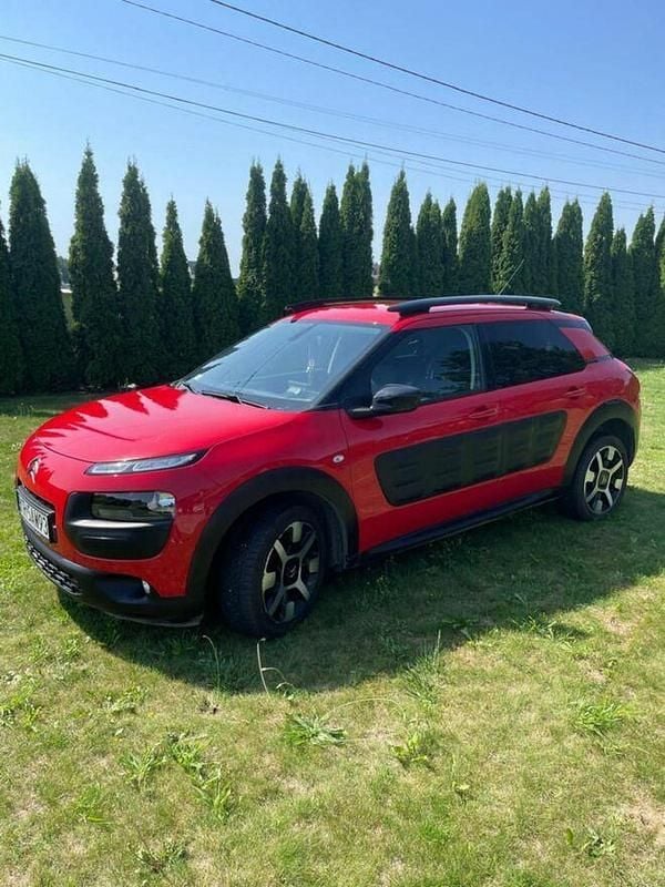 Czerwony Używany 2017 Citroën C4 Cactus Hatchback | 32 000 zł (Uczciwa cena) - Obraz 1/4