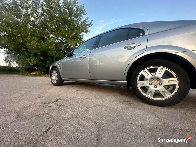 Używany Ford Mondeo 2006 Srebrny Sedan/Limuzyna