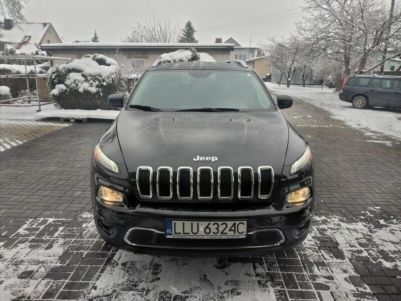 Używany Jeep Cherokee 2016 Czarny SUV
