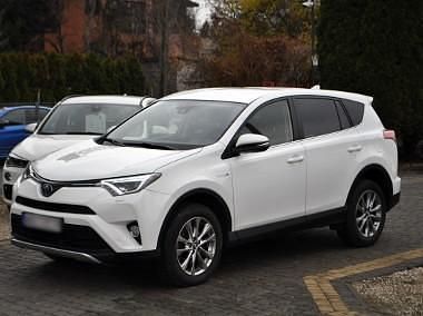Używany Toyota RAV4 Hybrid 197 KM (144 kW) 2016 Biały SUV