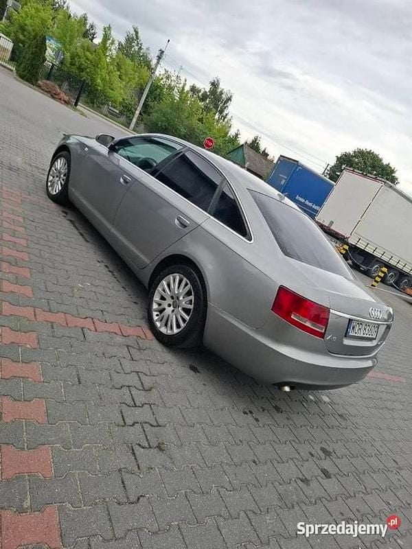 Beżowy Używany 2005 Audi A6 Sedan/Limuzyna | 13 800 zł (Uczciwa cena) - Obraz 1/4
