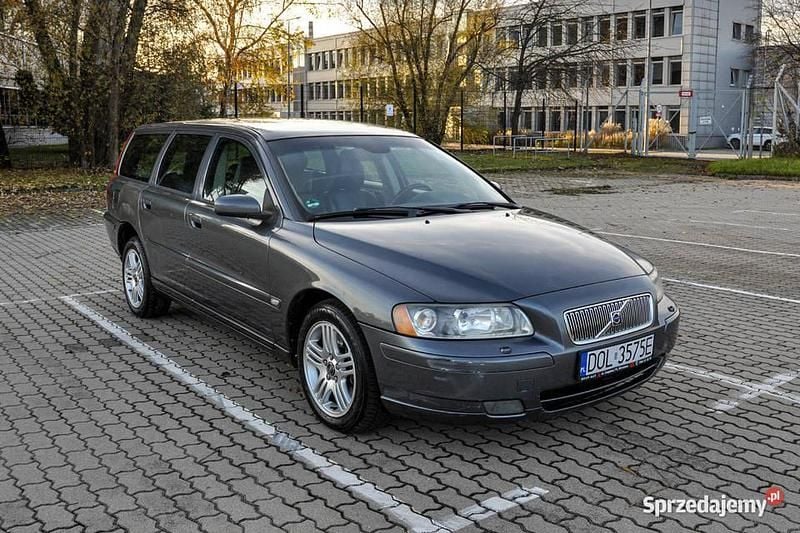 Używany 2006 Volvo V70 Kombi | 6500 zł (Dobra cena) - Obraz 1/4