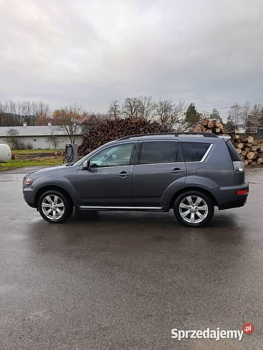 Szary Używany 2010 Mitsubishi Outlander SUV | 25 000 zł (Dość drogi) - Obraz 1/4