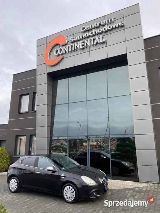 Używany Alfa Romeo Giulietta 120 KM (88 kW) 2011 Czarny (metalik) Hatchback