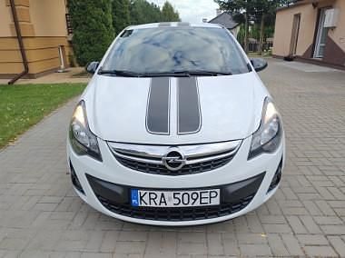 Biały Używany 2012 Opel Corsa Hatchback | 17 700 zł (Uczciwa cena) - Obraz 1/4