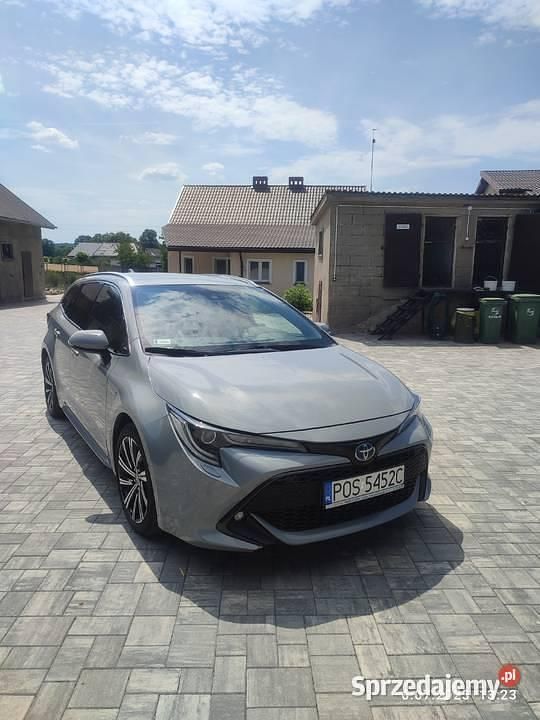 Szary Używany 2021 Toyota Corolla Kombi | 105 000 zł (Uczciwa cena) - Obraz 1/4