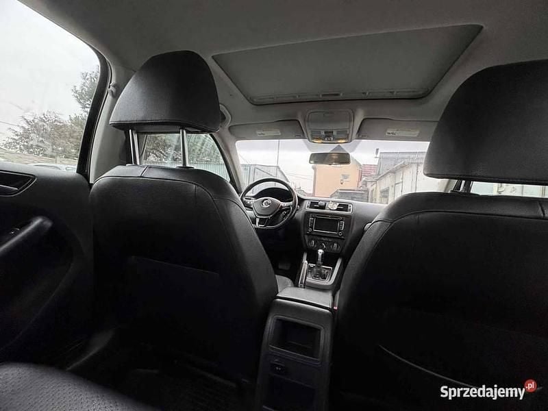 Używany VW Jetta 2015 Czarny Sedan/Limuzyna