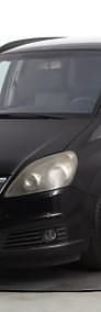 Używany Opel Zafira 101 KM (74 kW) 2006 Czarny Minivan