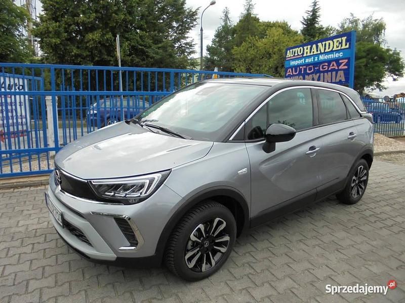 Szary Używany 2024 Opel Crossland SUV | 77 900 zł (Dość drogi) - Obraz 1/4