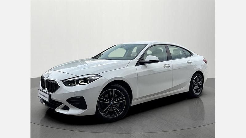 Biel alpejska Używany 2022 BMW 218 Shadowline Coupe | 104 900 zł (Dobra cena) - Obraz 1/3
