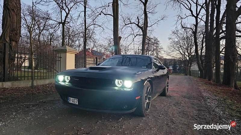 Czarny Używany 2018 Dodge Challenger Coupe | 113 000 zł (Uczciwa cena) - Obraz 1/4