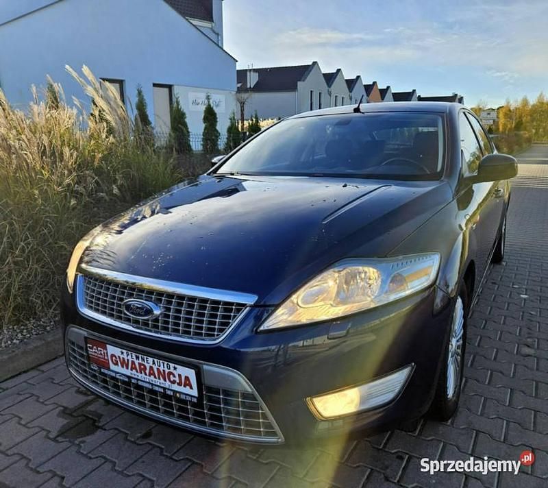 Używany Ford Mondeo Titanium 145 KM (106 kW) 2007 Niebieski Hatchback