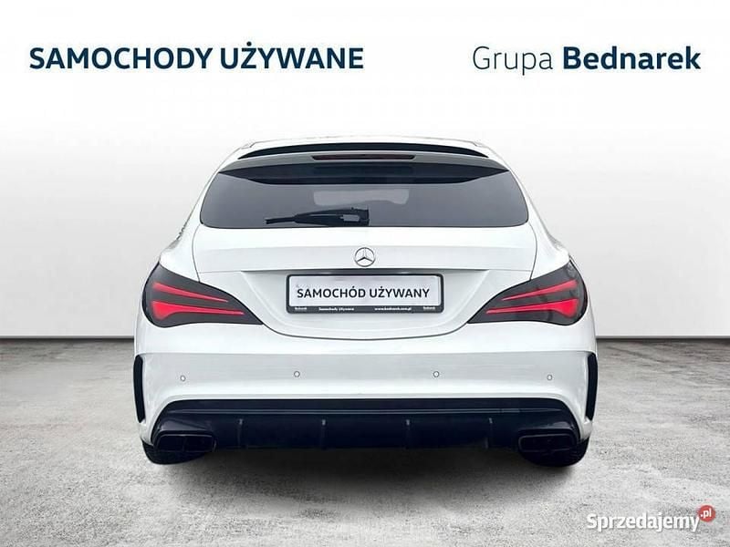 Używany Mercedes CLA45 AMG AMG 381 KM (280 kW) 2017 Biały Kombi