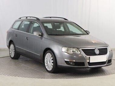 Szary Używany 2005 VW Passat Kombi | 4999 zł (Uczciwa cena) - Obraz 1/4