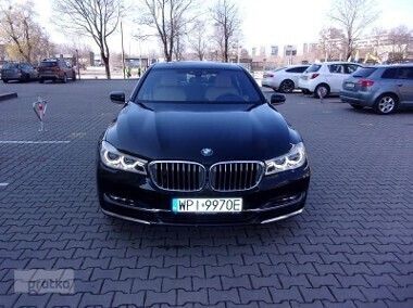 Czarny Używany 2016 BMW 750 Sedan/Limuzyna | 115 000 zł - Obraz 1/4
