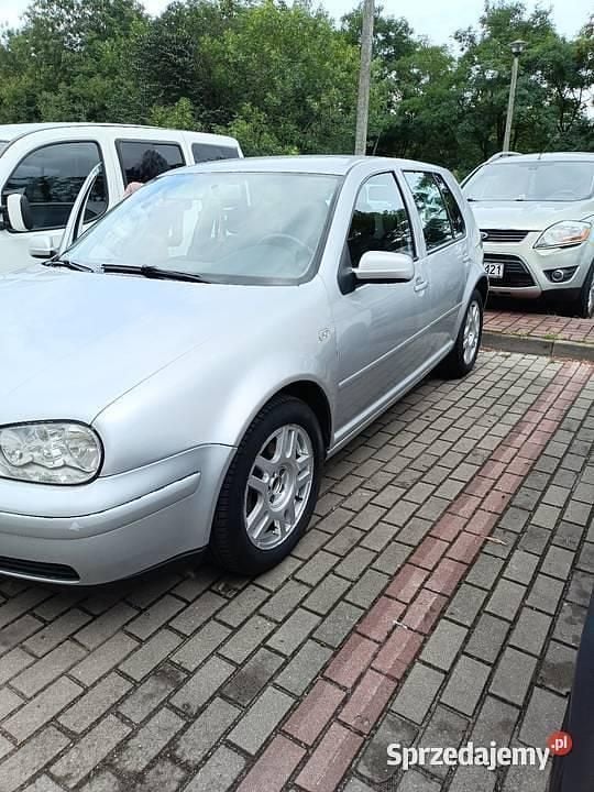 Używany VW Golf IV 2001 Srebrny Hatchback