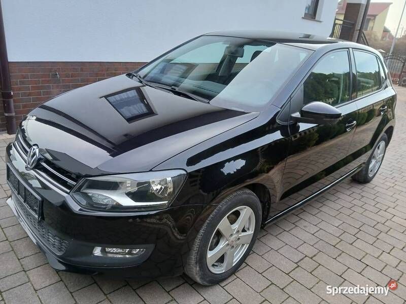 Czarny Używany 2014 VW Polo Sedan/Limuzyna | 23 100 zł (Uczciwa cena) - Obraz 1/4