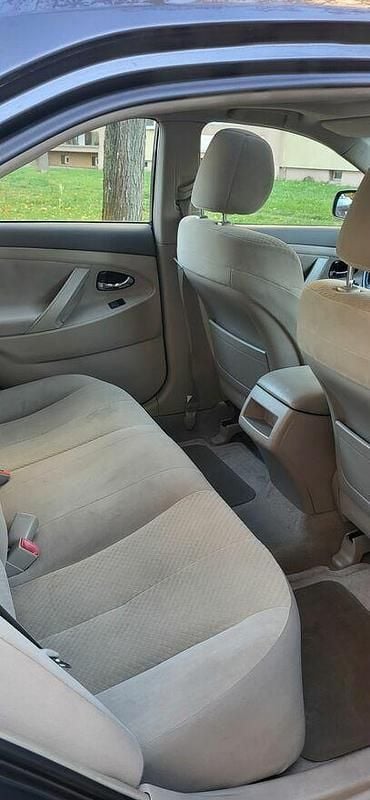 Używany Toyota Camry 2008 Szary Sedan/Limuzyna