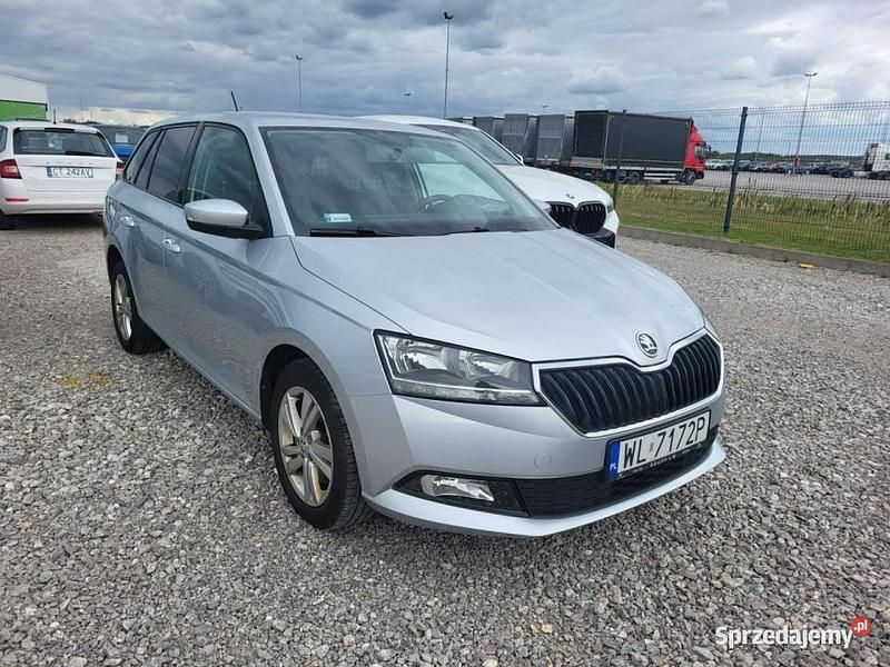 Srebrny Używany 2020 Skoda Fabia Kombi | 24 600 zł (Super Cena) - Obraz 1/4
