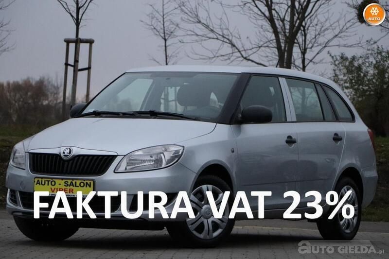 Srebrny metalik Używany 2014 Skoda Fabia Kombi | 22 755 zł (Uczciwa cena) - Obraz 1/4
