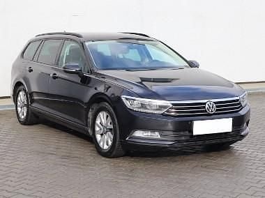 Używany VW Passat 120 KM (88 kW) 2015 Czarny Kombi