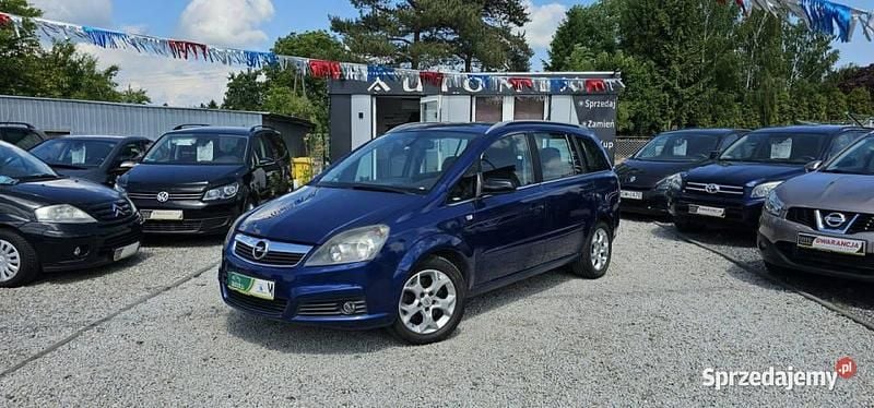 Niebieski Używany 2005 Opel Zafira Minivan | 10 900 zł (Uczciwa cena) - Obraz 1/2