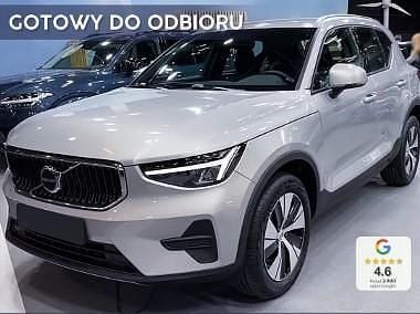 Inny kolor Nowe 2025 Volvo XC40 Core SUV | 172 300 zł - Obraz 1/4
