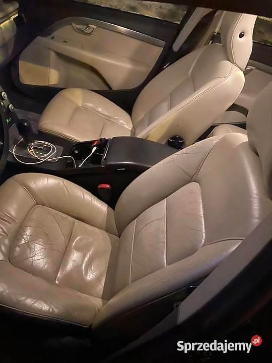 Używany Volvo V70 2009 Czarny Kombi